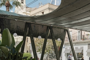 Una persiana gigante para Valencia.
