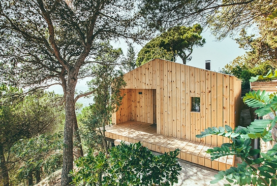Casa estudio de madera . Sant Cugat del Vallès . Barcelona . España