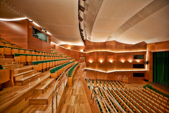 Rehabilitación y ampliación del Teatro RIO . Ibi . Alacant . España