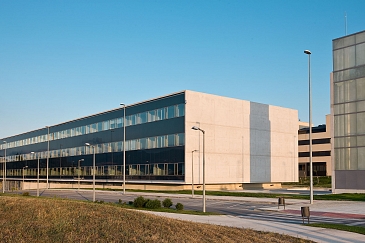 Edificio de oficinas para Tracasa . Egüés . Navarra . España