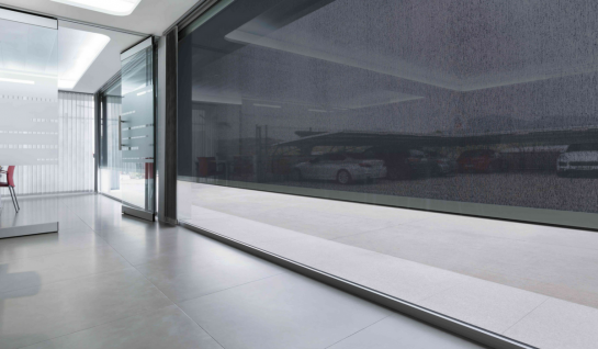 WIND SCREENS INSTALADOS EN OFICINA MODERNA